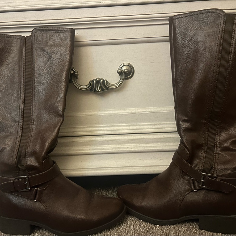 Dark Brown Heeled Boots